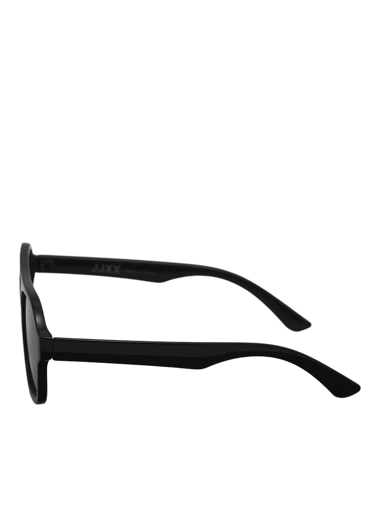 Black Frame Sunglasses