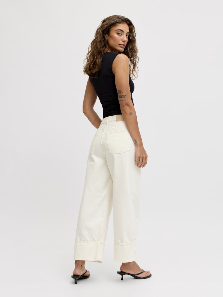 Wide Crop Jean in Off White