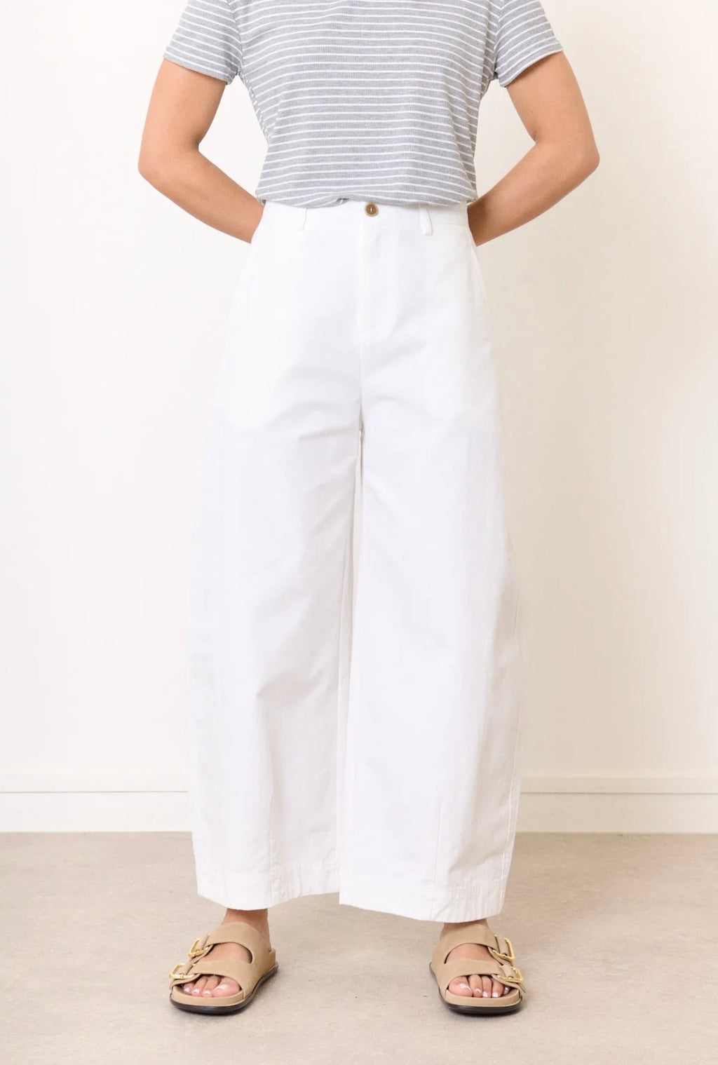 Barrel Pants in White