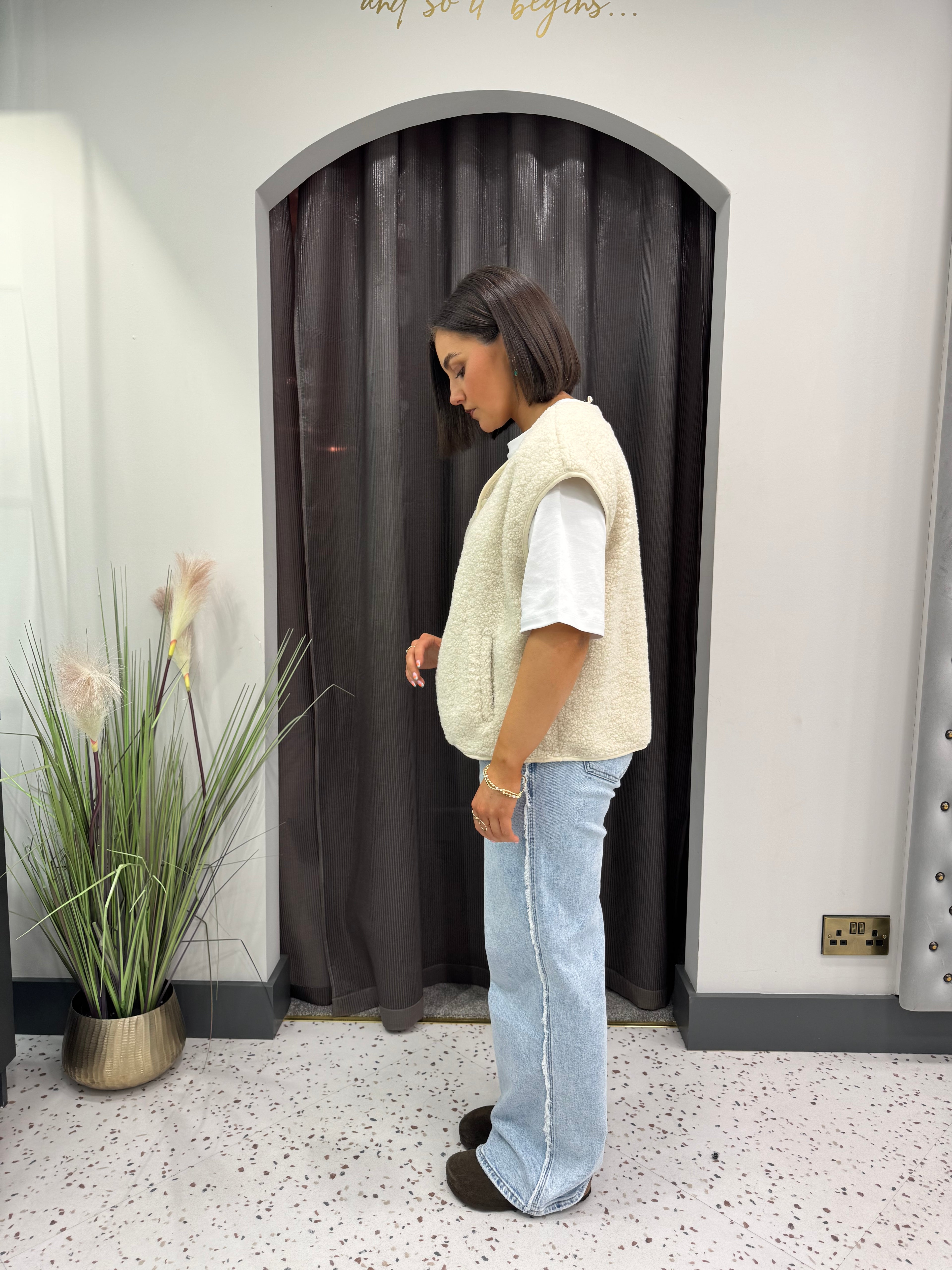 Fleece Gilet in Beige