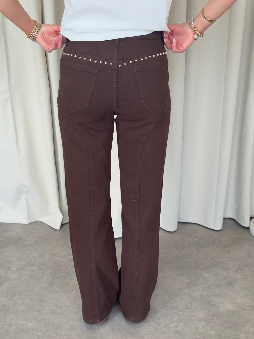 Andy Studded Jeans in Brown