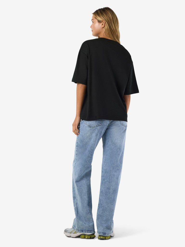 Dropped Shoulder T-Shirt in Black