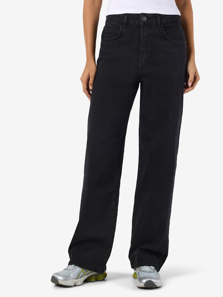 Josie Loose Fit Jeans in Black
