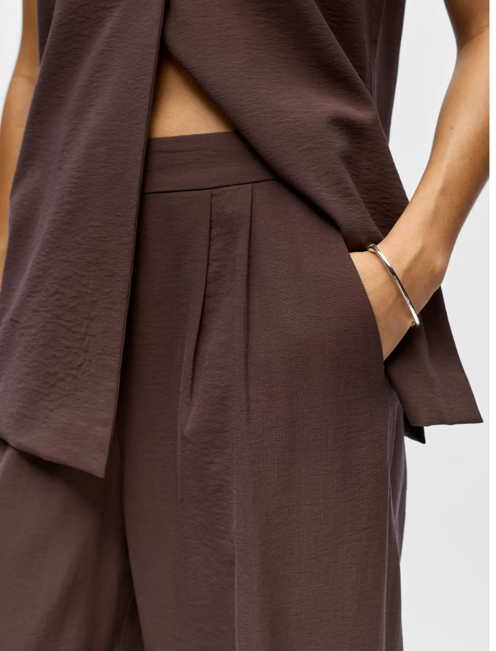 Lucy Trousers in Brown