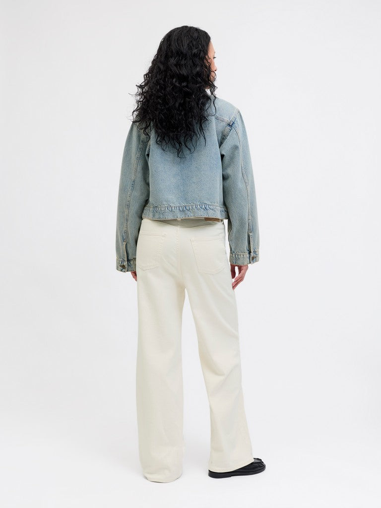 Wide Leg Jean in Off- White