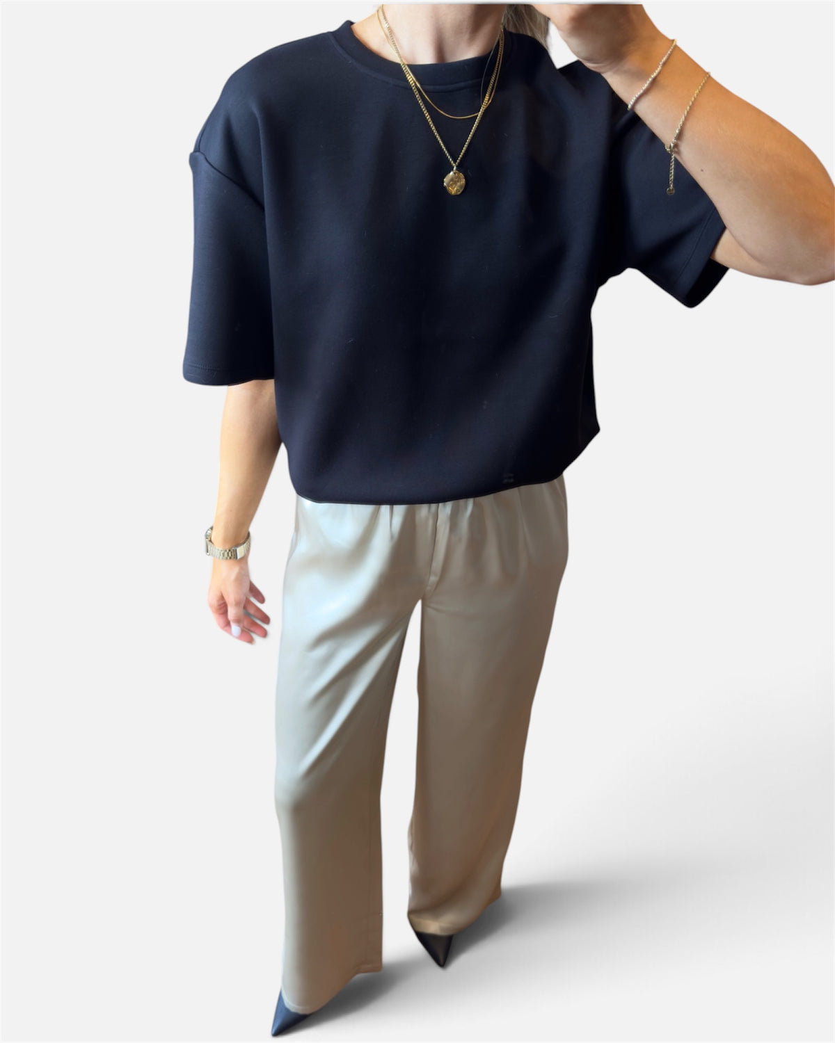 Sara T-Shirt in Black