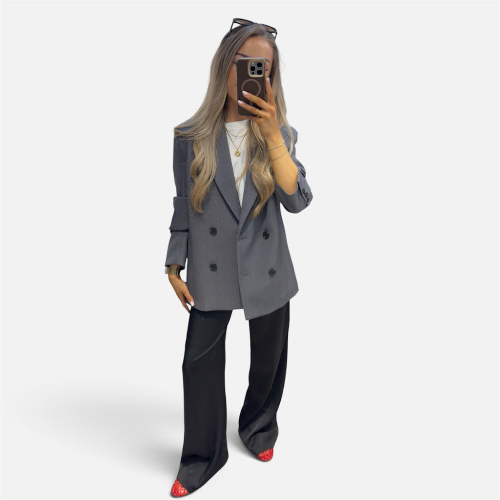 Oversized Blazer with Wide Lapels in Grey