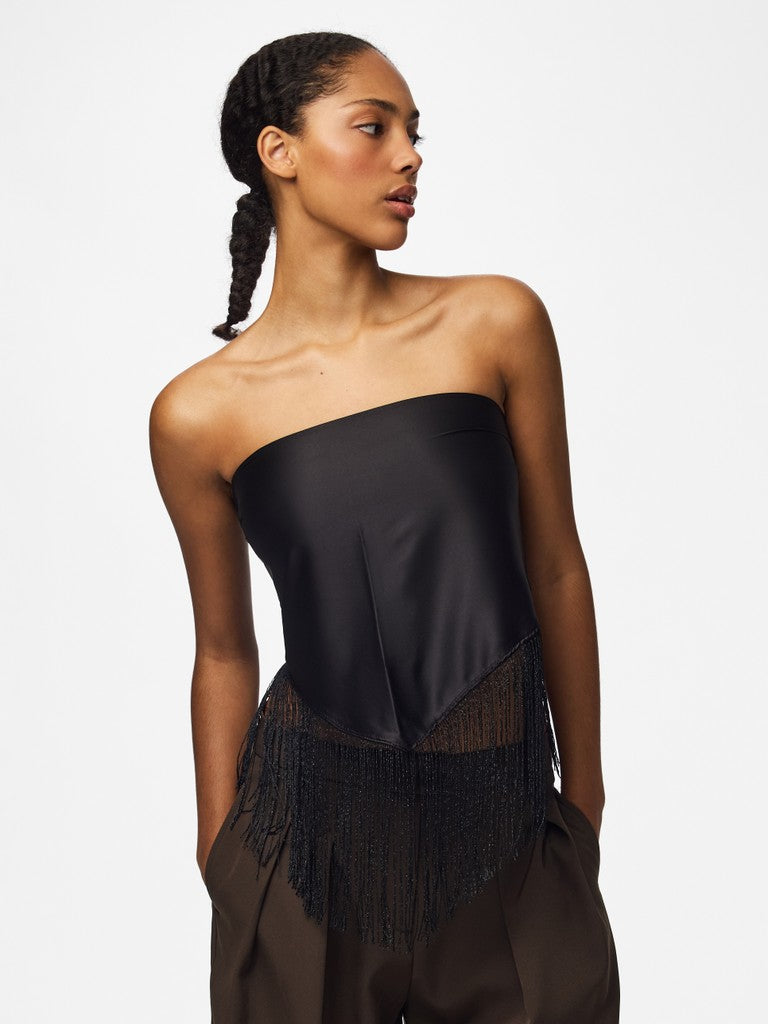 Jazzy Triangle Fringe Scarf in Black